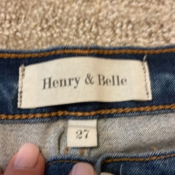 Henry & Belle Distressed Medium Denim Wash Cuffed Jeans - Picture 6 of 8